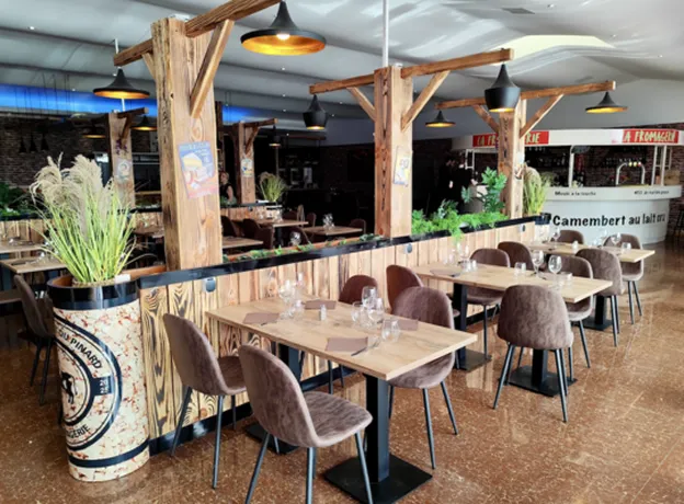 Salle de restaurant à Bourges dans le Cher 18